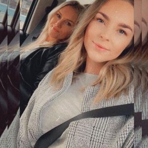 Meet your Posher, Carly